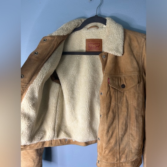 Levi’s tan suede with sherpa lining jacket / S - Picture 4 of 8